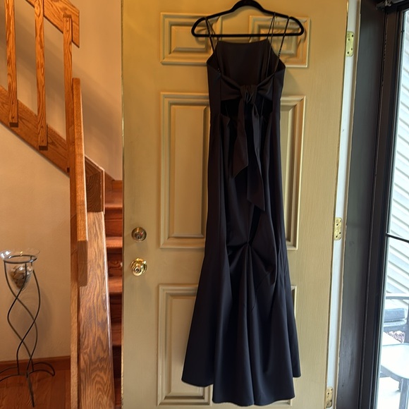 Jarlo formal/cocktail black dress size 8 spaghetti strap tie back with train - Picture 3 of 12